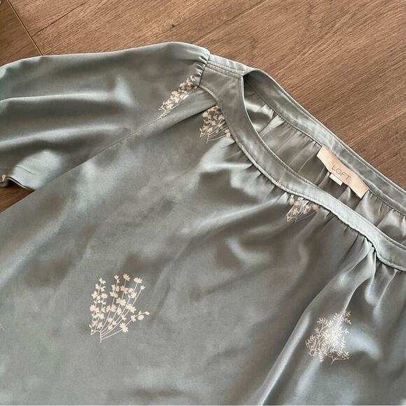 New LOFT Blue Green Floral Poof Long Sleeve Blouse - Picture 2 of 6
